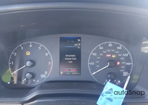 2024 Toyota Corolla Cross L z USA, uszkodzony, nr VIN 7MUAAAAG9RV086394